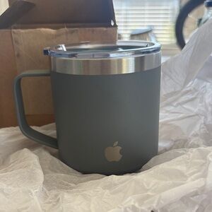 NEW Apple 14-oz Gray Insulated Camper Mug with Lid
